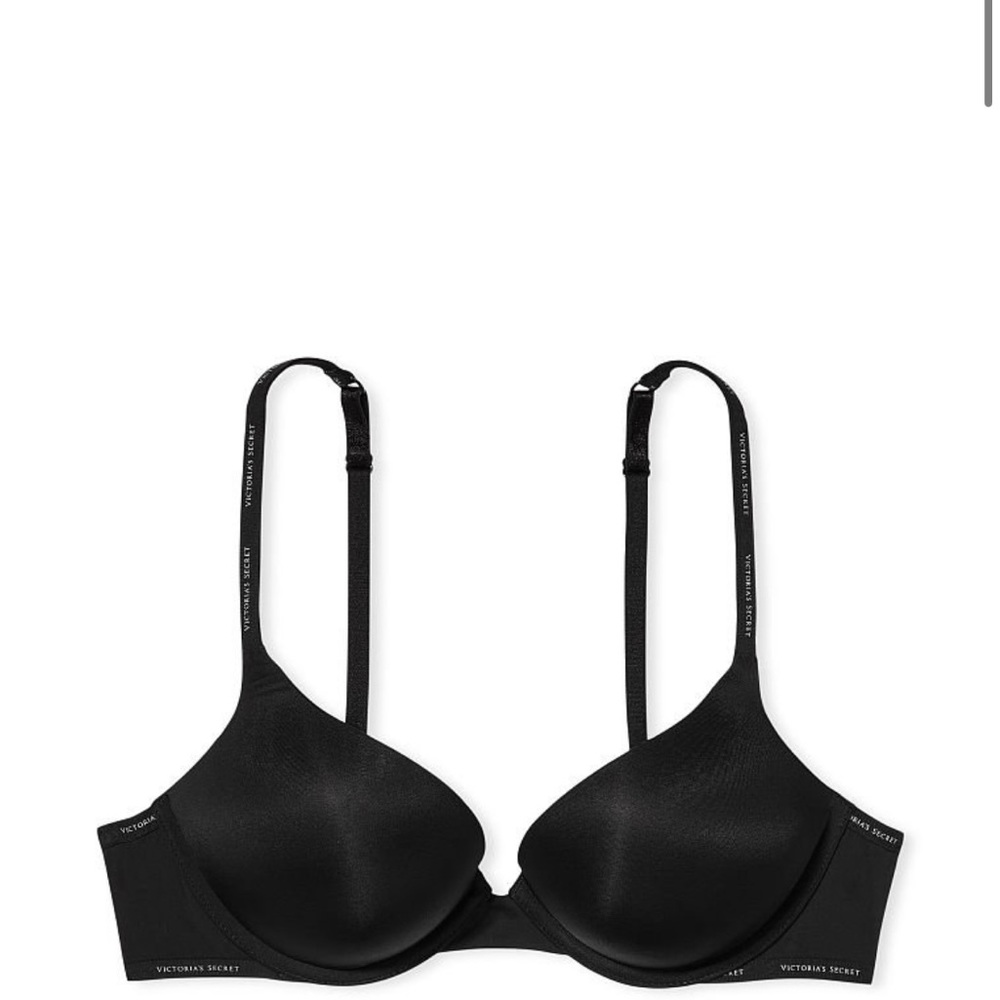 NWT Victoria’s Secret T Shirt Bombshell Push-up Bra